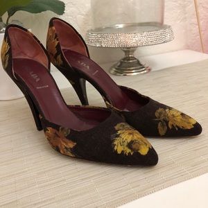 PRADA Pumps Heels BROWN Floral HEELS Sz 39 USA 9.